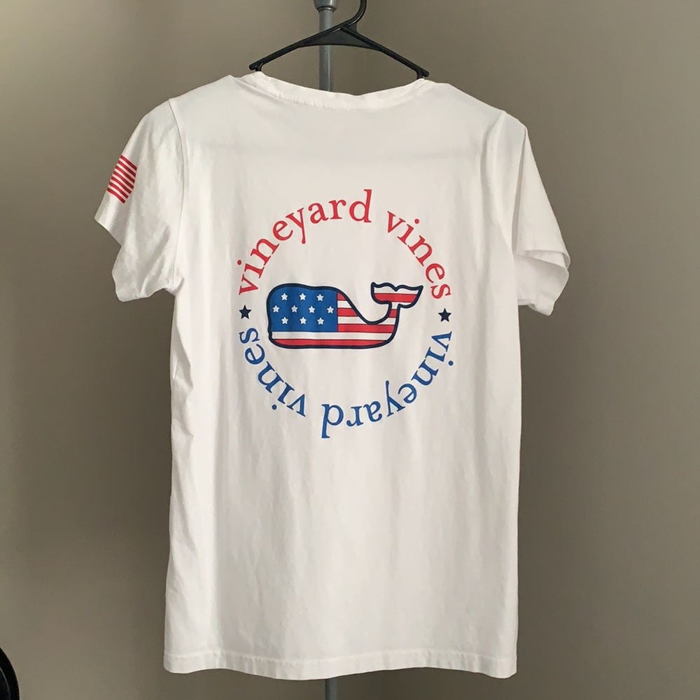 Vineyard vines American flag tshirt